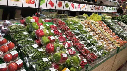 滴水成海 为何电商巨头都盯上了“田间地头”？